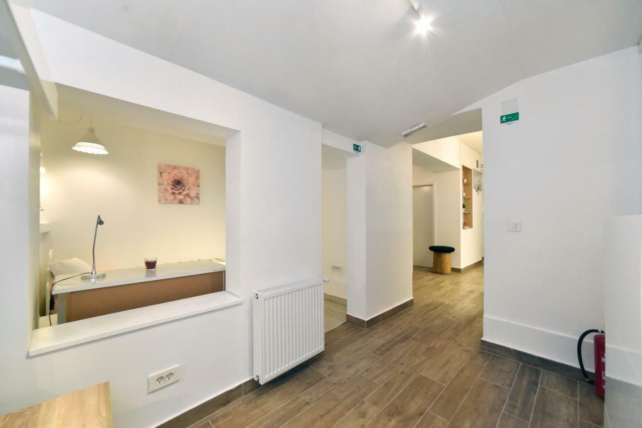 Ban Jelacic Apartment زغرب المظهر الخارجي الصورة